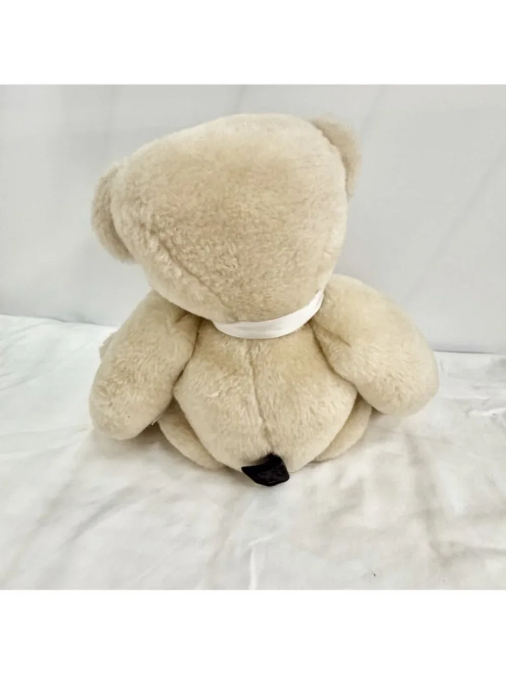 The Vermont Teddy Bear Co Classic Plush Teddy Bear Cream Red Plaid Ears USA Made